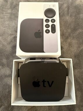 Apple TV 4K Media Player in Black No Remote